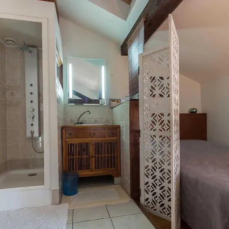 May Hébergement de vacances Pompertuzat